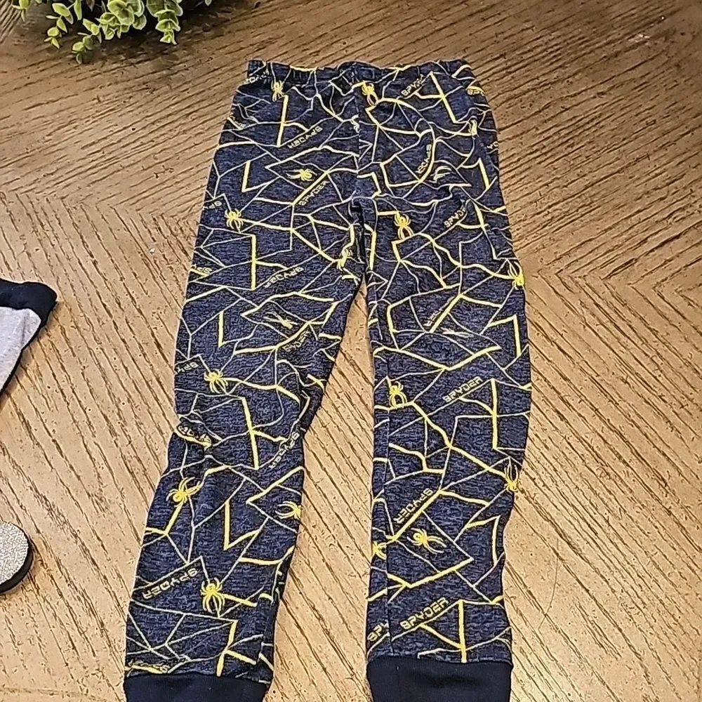 Boys long sleeve pj set size 7 Spyder